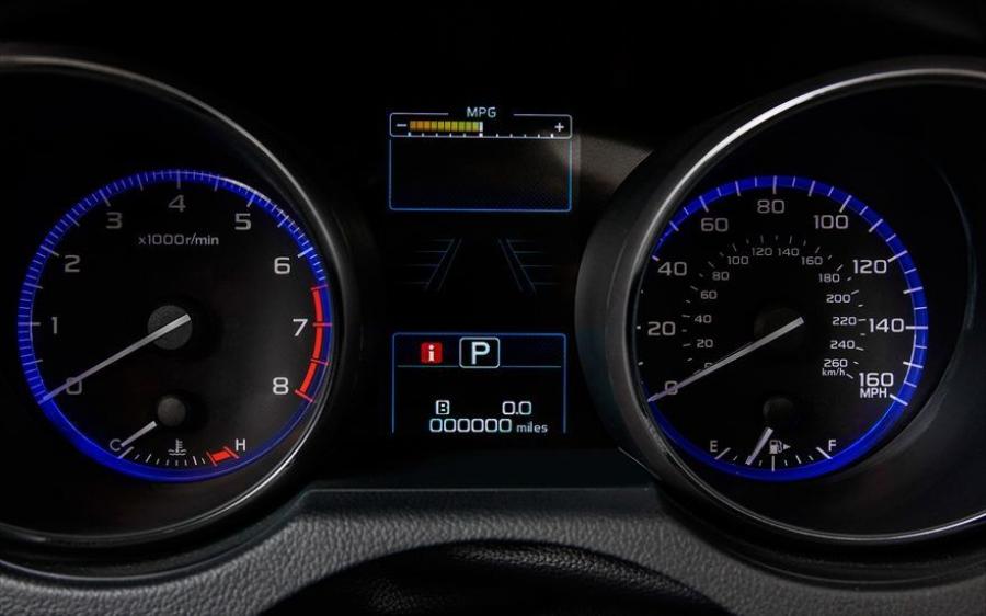  Subaru Legacy 2015 года  (фото 13 из 14)